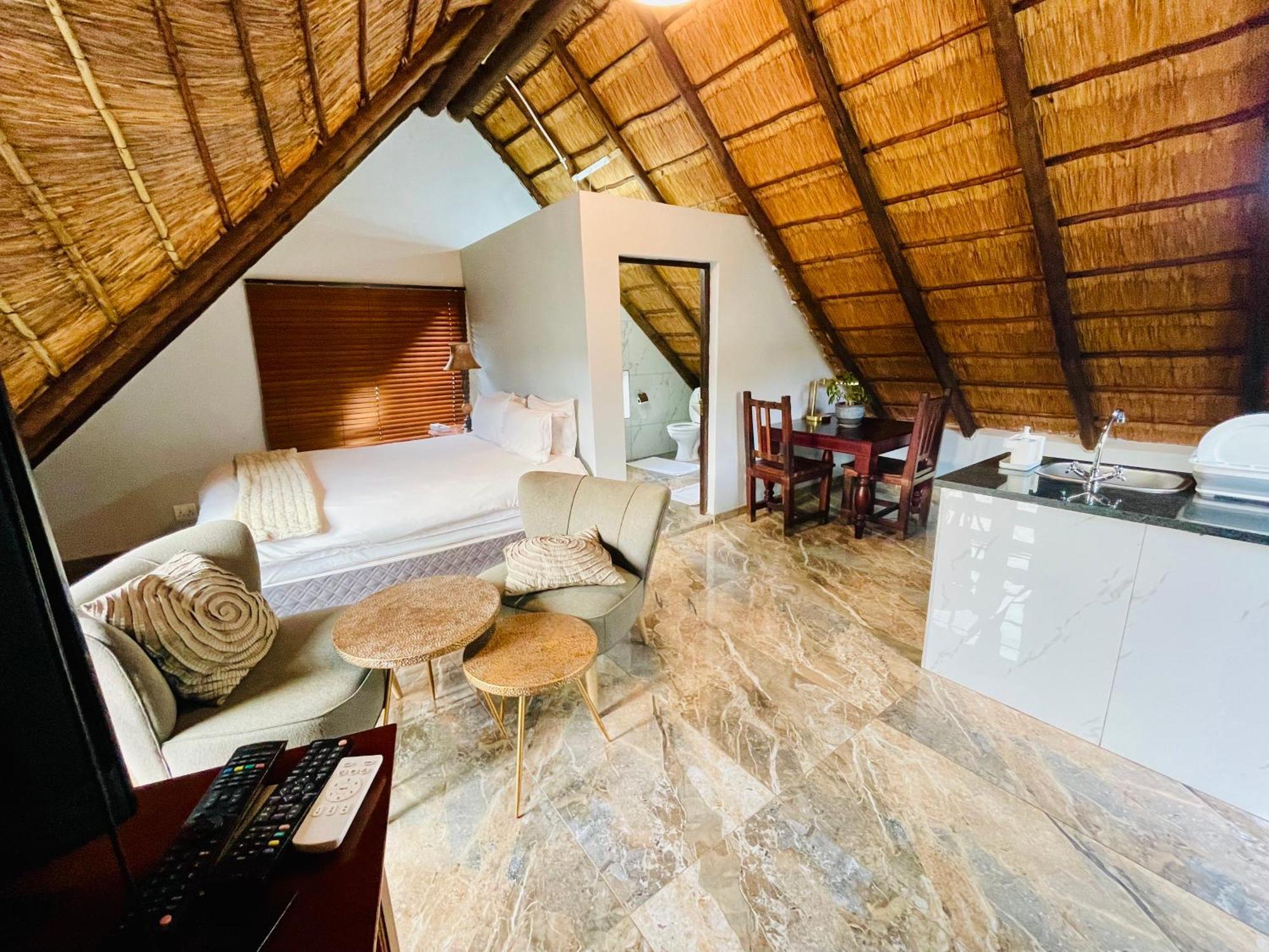 Pretoria Mansion Boutique Hotel Coral Tree Εξωτερικό φωτογραφία